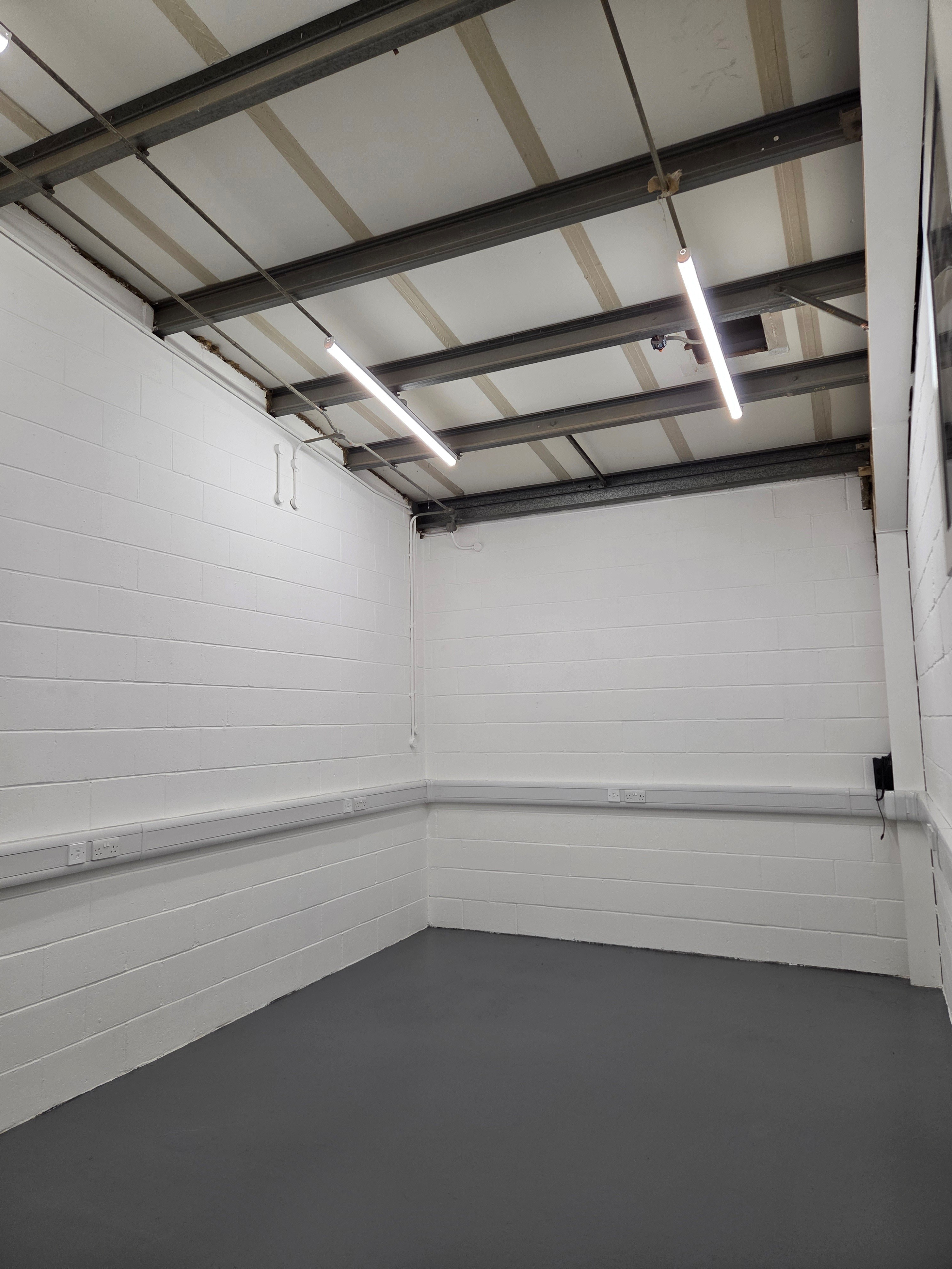 Office in Nuneaton - photo 3